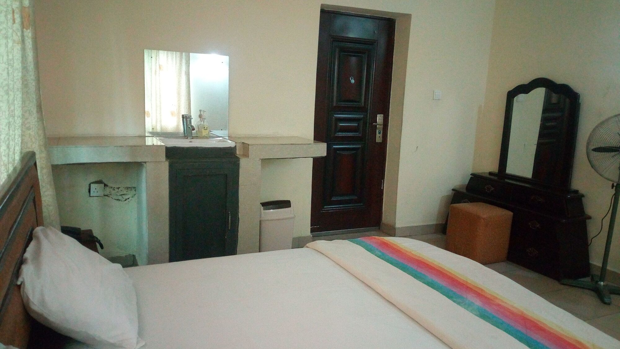 Abal Hall And Hotels Ibadan Exteriör bild